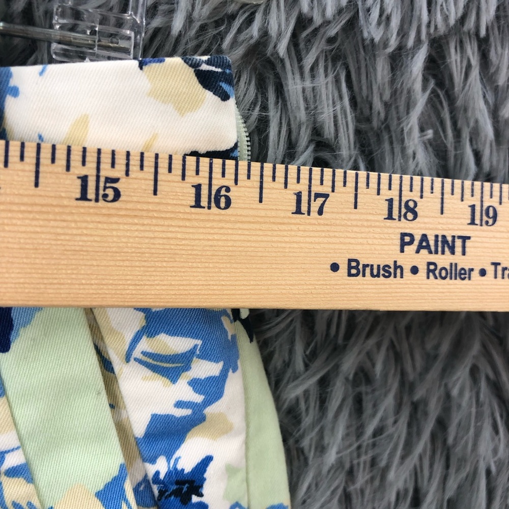 J. Crew Shorts Size 6 Mint Green Blue Chino Floral Stretch Side Zip Beach - Picture 10 of 11